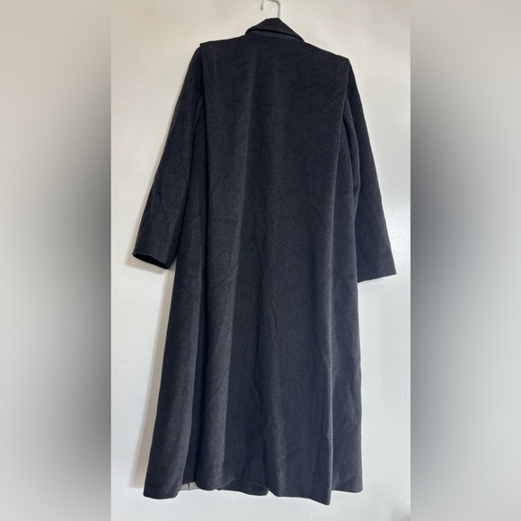 Classic Ferncroft long coat - Picture 2 of 9